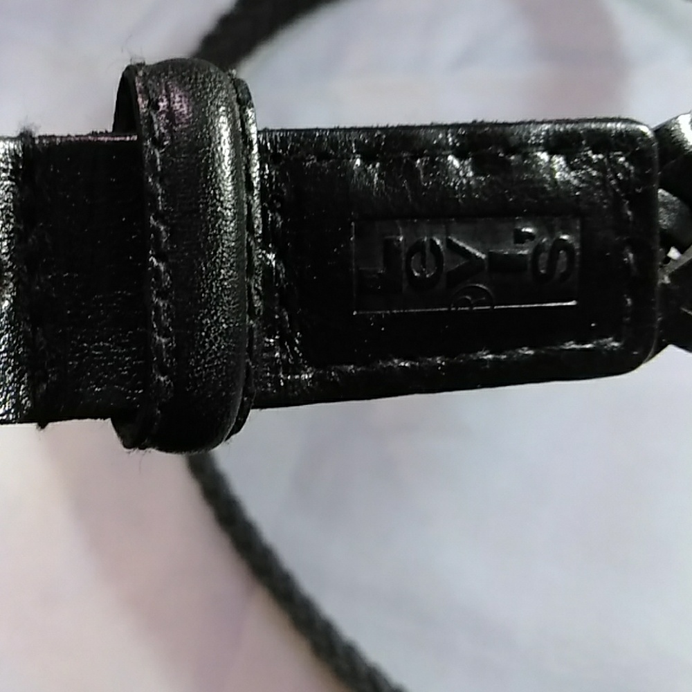 Leví's Belt  black (Boy) size M/28 - Picture 7 of 7